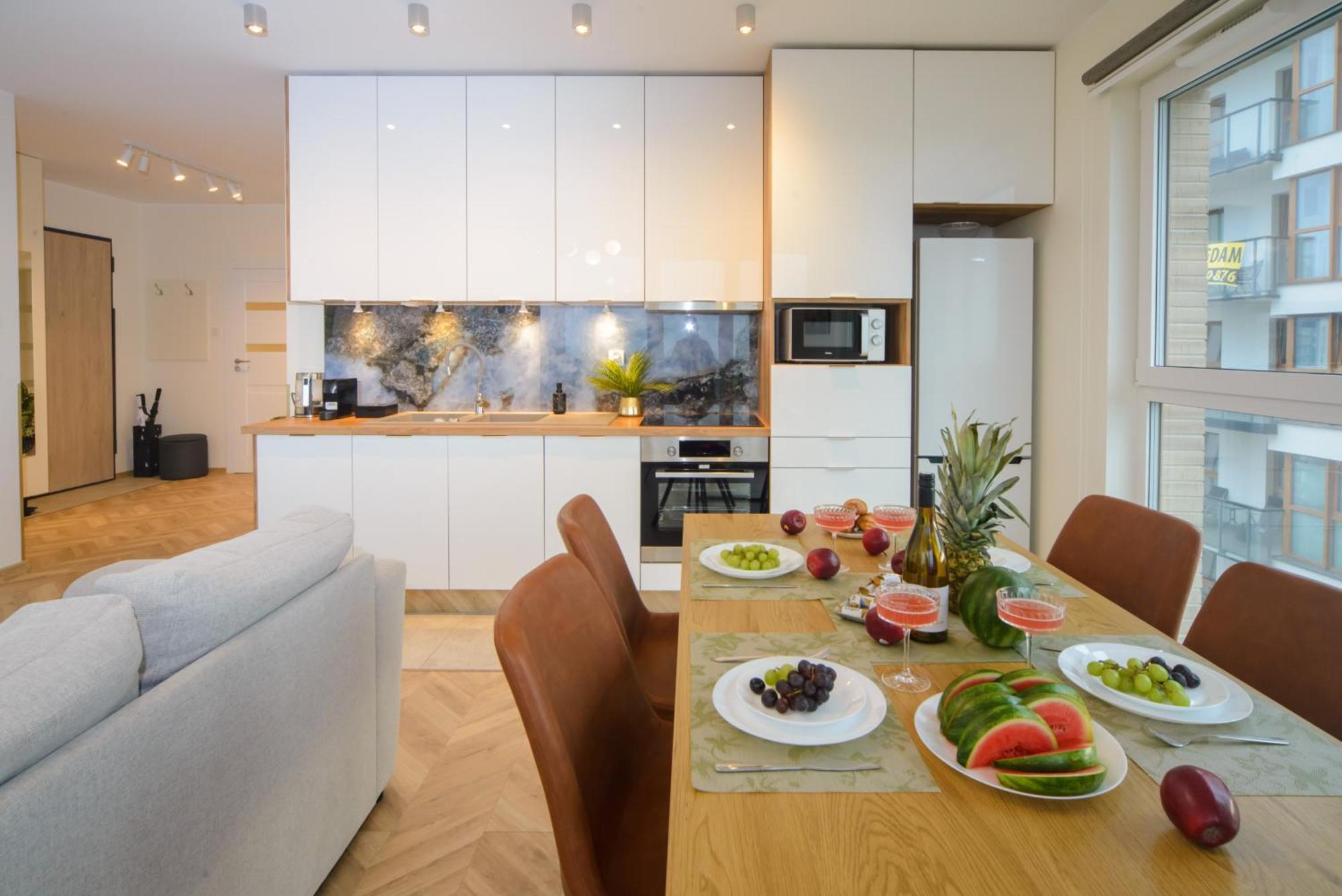 Apartment Maya's Flats & 100 Sea View - 3 Pokojowy Na Letnicy *